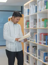 Dr. Rino Richardo, S.Pd., M.Pd